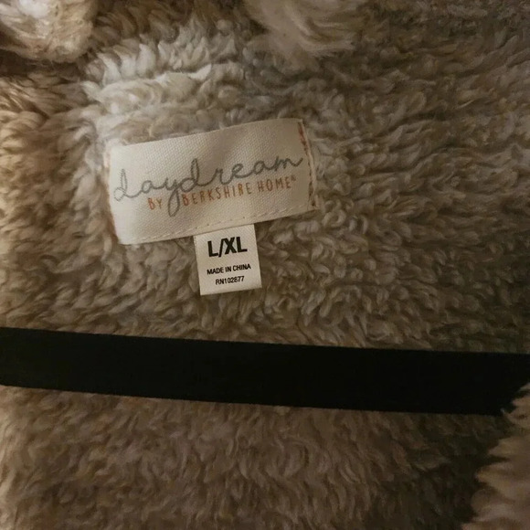 Daydream By Berkshire Homes Hooded Teddy Robe Gray Long Sleeve Size Large/XL - Picture 3 of 9